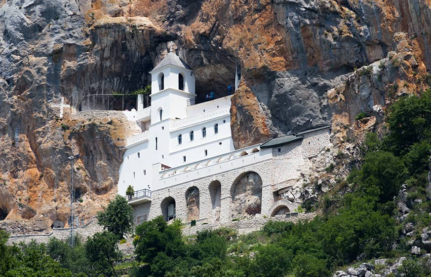Manastir Ostrog